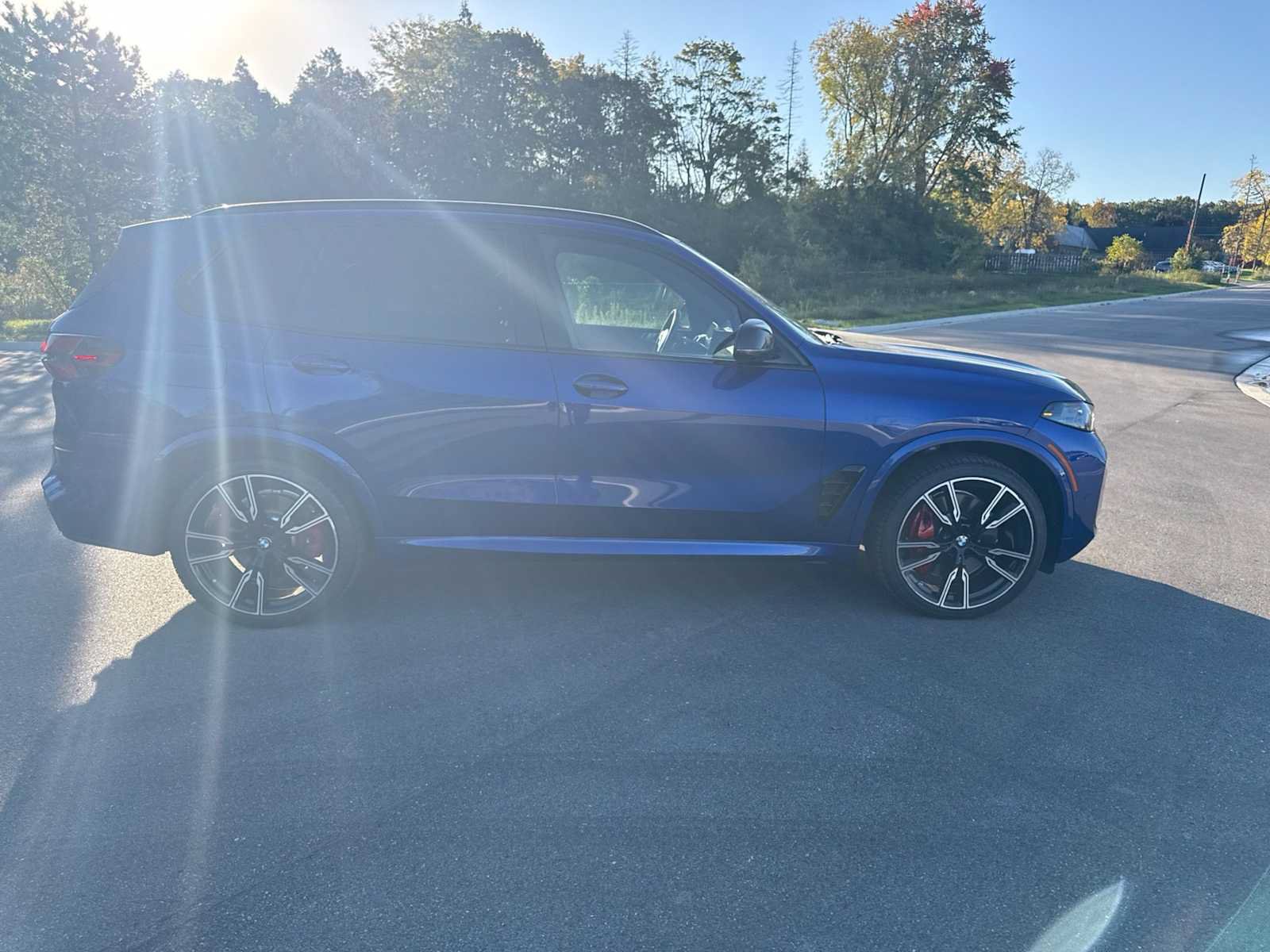 Used 2024 BMW X5 M60i w/ Parking Assistance Package AWD/4WD image 36