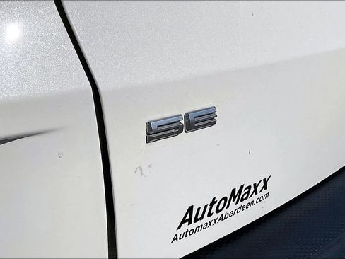Used 2022 Ford Escape SE w/ SE Sport Appearance Package AWD/4WD image 29