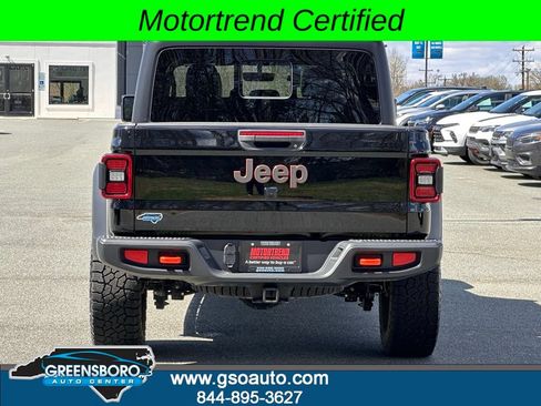 Used 2022 Jeep Gladiator Mojave w/ LED Lighting Group AWD/4WD image 11