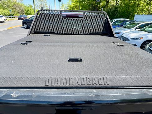 Used 2021 Chevrolet Silverado 1500 W/T w/ Z71 Off-Road Package AWD/4WD image 9