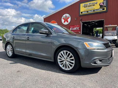 Used 2014 Volkswagen Jetta TDI FWD image 1