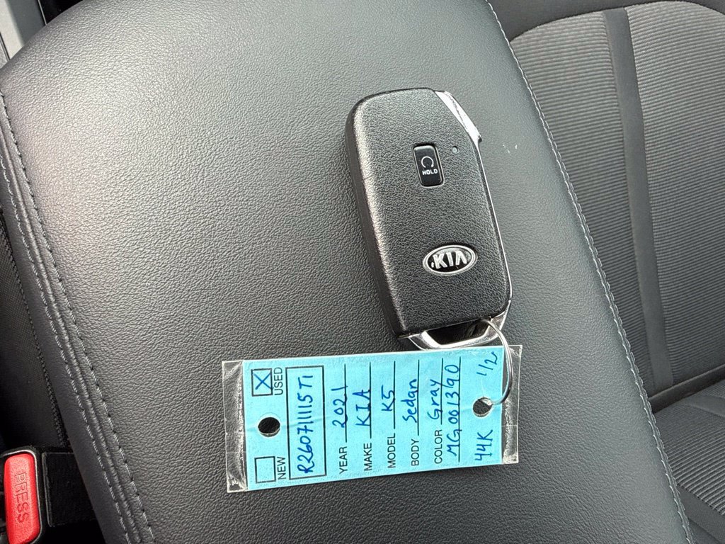 Certified 2021 Kia K5 LXS FWD image 34