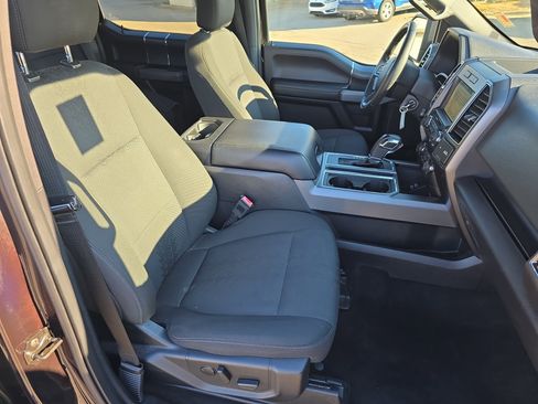 Used 2019 Ford F150 XLT w/ Equipment Group 302A Luxury image 10