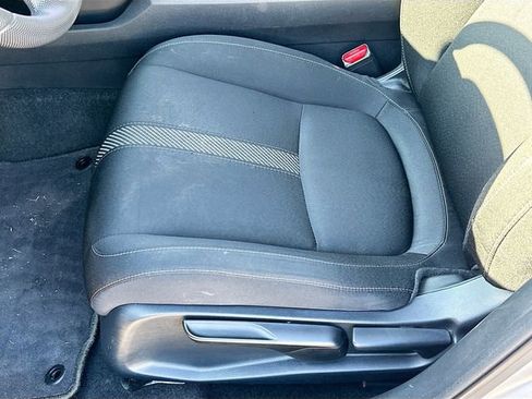 Used 2018 Honda Civic EX image 18
