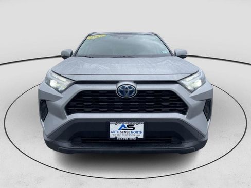Used 2022 Toyota RAV4 XLE w/ Convenience Package image 8