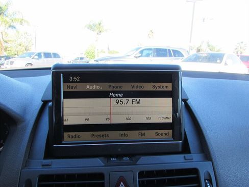 Used 2011 Mercedes-Benz C 300 Sedan image 14