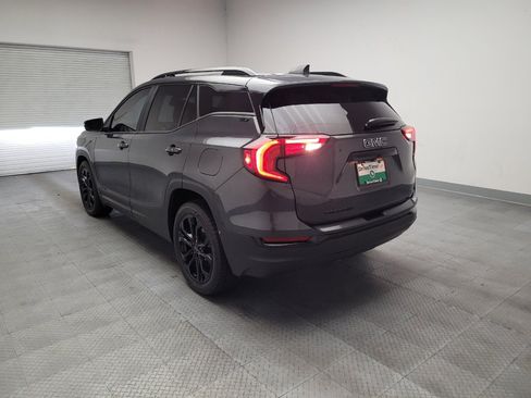 Used 2020 GMC Terrain SLT w/ Preferred Package image 5