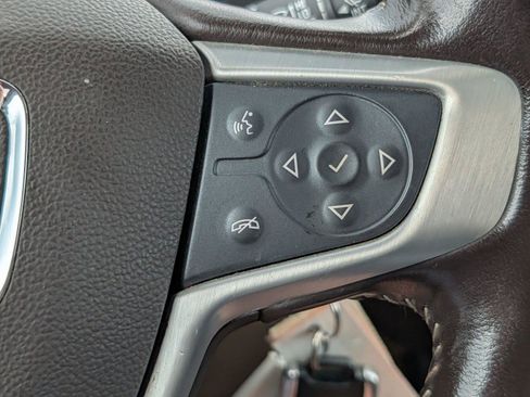 Used 2020 GMC Canyon SLT w/ Driver Alert Package AWD/4WD image 25