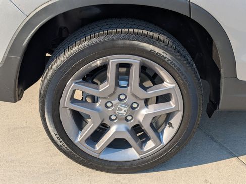 Used 2023 Honda Passport EX-L image 13