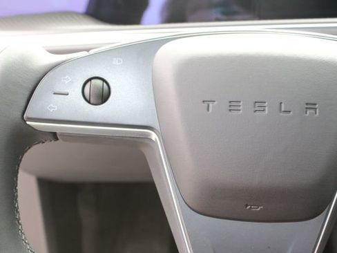 Used 2023 Tesla Model X Plaid AWD/4WD image 17
