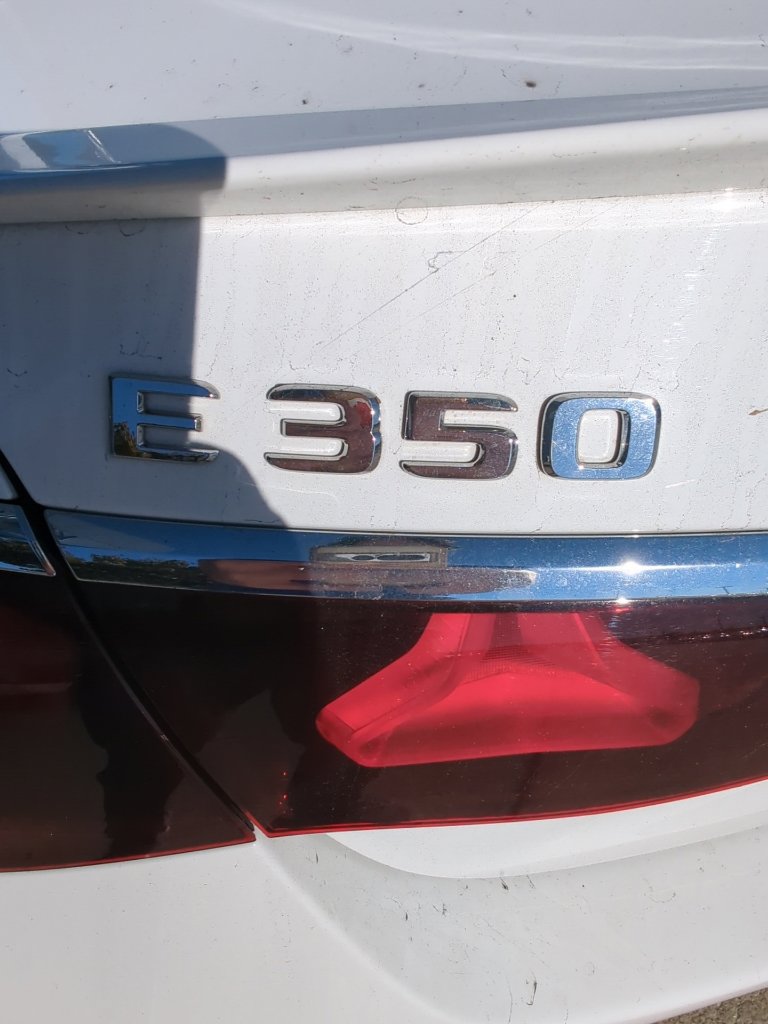 Used 2024 Mercedes-Benz E 350 4MATIC Sedan image 4