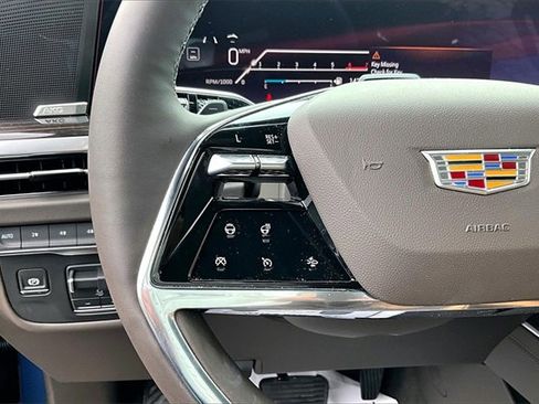 Used 2026 Cadillac Escalade Luxury w/ Touring Package image 10