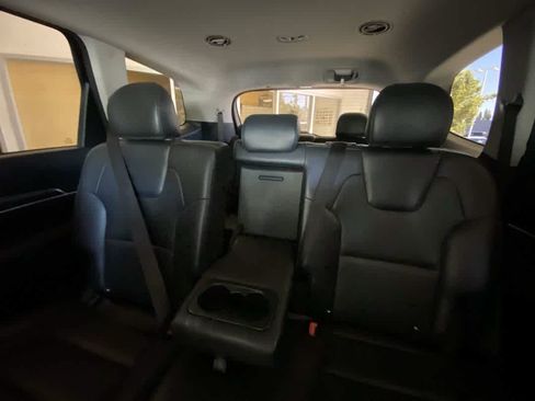 Used 2022 Kia Telluride LX AWD/4WD image 22