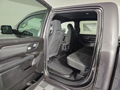 New 2026 RAM 1500 Big Horn AWD/4WD image 32