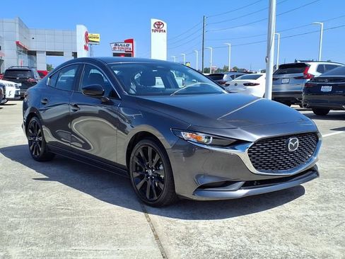 Used 2025 MAZDA MAZDA3 s FWD image 4