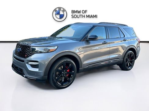 Used 2023 Ford Explorer ST w/ Equipment Group 401A image 3