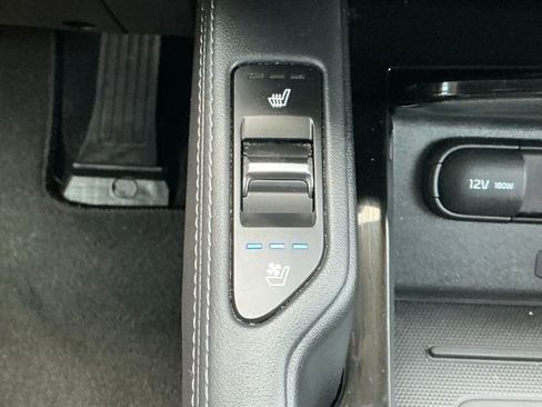 Used 2022 Kia Telluride EX w/ EX Premium Package FWD image 14