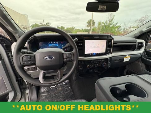 New 2026 Ford F250 XLT w/ XLT Premium Package AWD/4WD image 7