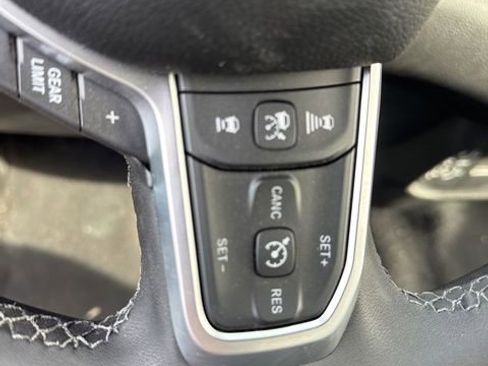 Used 2025 RAM 2500 Big Horn image 7