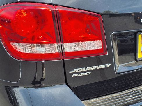 Used 2016 Dodge Journey R/T AWD/4WD image 24