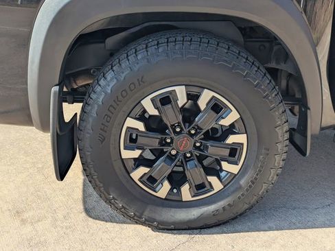 Used 2024 Nissan Frontier Pro-X w/ Technology Package image 3