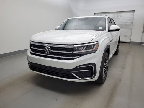 Used 2021 Volkswagen Atlas Cross Sport SEL R-Line image 15