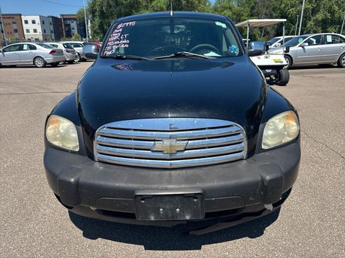 Used 2008 Chevrolet HHR LT FWD image 2