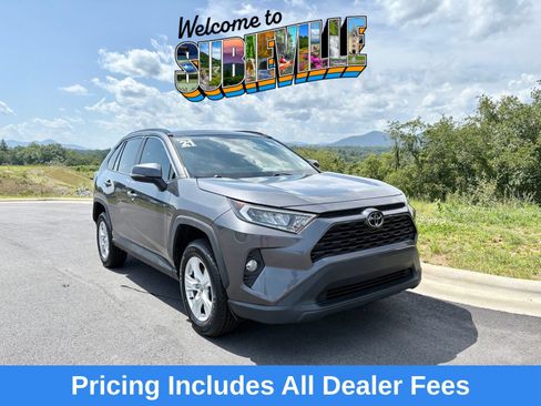 Used 2021 Toyota RAV4 XLE w/ Convenience Package AWD/4WD image 1