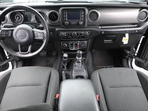 Used 2021 Jeep Wrangler Willys image 21