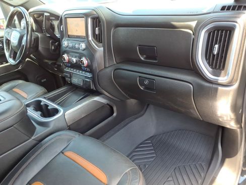Used 2020 GMC Sierra 3500 AT4 w/ AT4 Premium Package AWD/4WD image 10