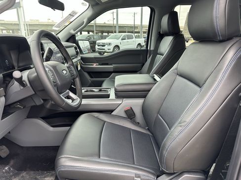 New 2025 Ford F150 XLT w/ Equipment Group 301A Standard image 10