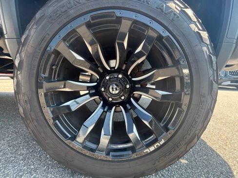 Used 2019 GMC Sierra 1500 Denali w/ Denali Ultimate Package AWD/4WD image 20