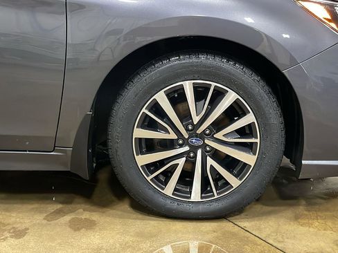Used 2019 Subaru Legacy 2.5i Premium w/ Popular Package #2A image 4