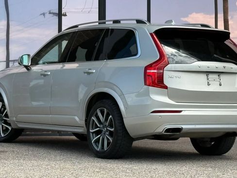 Used 2016 Volvo XC90 T6 Momentum w/ Momentum Plus Package AWD/4WD image 7
