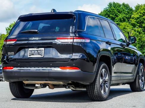 Used 2024 Jeep Grand Cherokee Limited 4xe AWD/4WD image 13