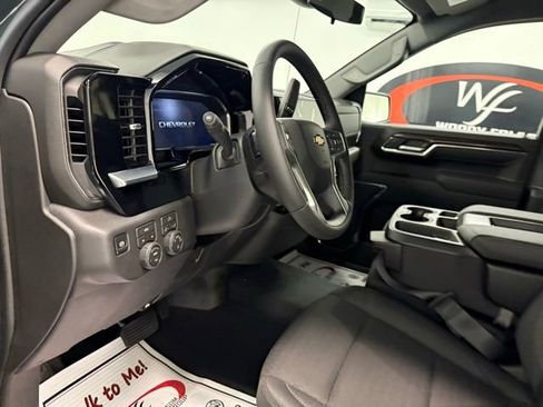 New 2026 Chevrolet Silverado 1500 LT AWD/4WD image 11
