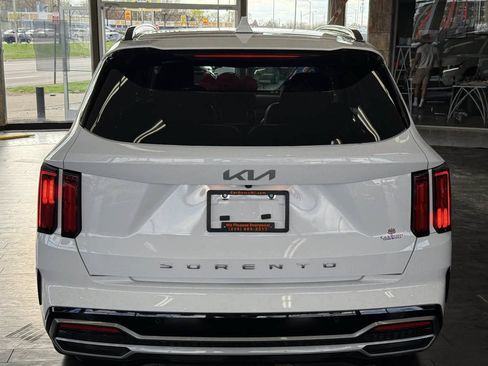 Used 2022 Kia Sorento SX FWD image 10