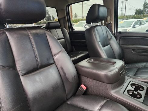 Used 2011 Chevrolet Silverado 1500 LTZ w/ LTZ Plus Package image 24