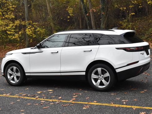 Used 2019 Land Rover Range Rover Velar S image 6