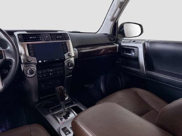 Used 2023 Toyota 4Runner Limited AWD/4WD image 26