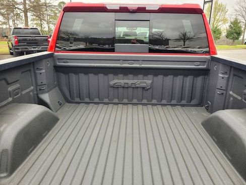 Used 2024 GMC Sierra 1500 AT4 w/ Technology Package image 14