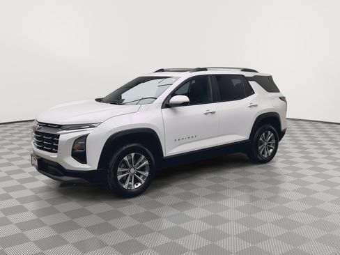 Certified 2025 Chevrolet Equinox LT image 35