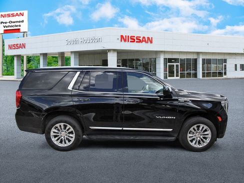 Used 2024 GMC Yukon SLT AWD/4WD image 5