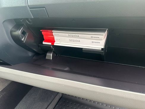 Used 2019 Toyota Sequoia SR5 image 24