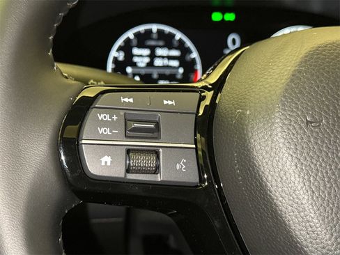 New 2026 Honda HR-V EX-L image 33