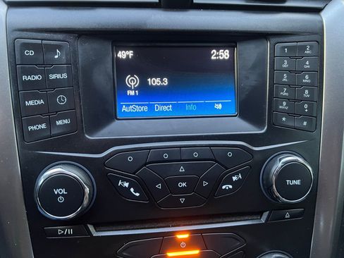 Used 2017 Ford Fusion SE image 34