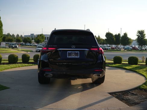 New 2026 Mercedes-Benz GLE 580 4MATIC image 6