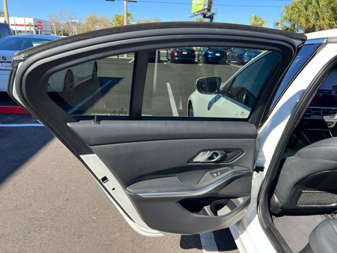 Used 2021 BMW 330i Sedan w/ Convenience Package image 37