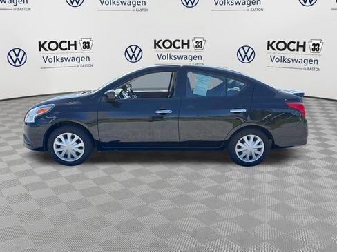 Used 2019 Nissan Versa SV FWD image 4