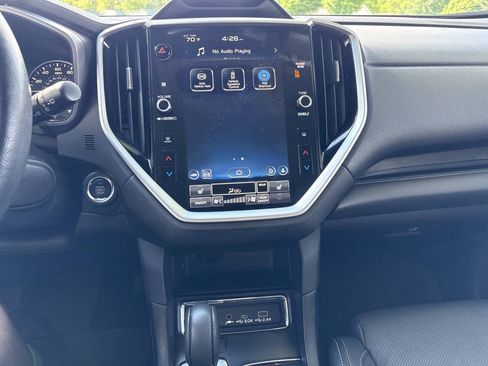 Used 2023 Subaru Ascent Limited AWD/4WD image 18